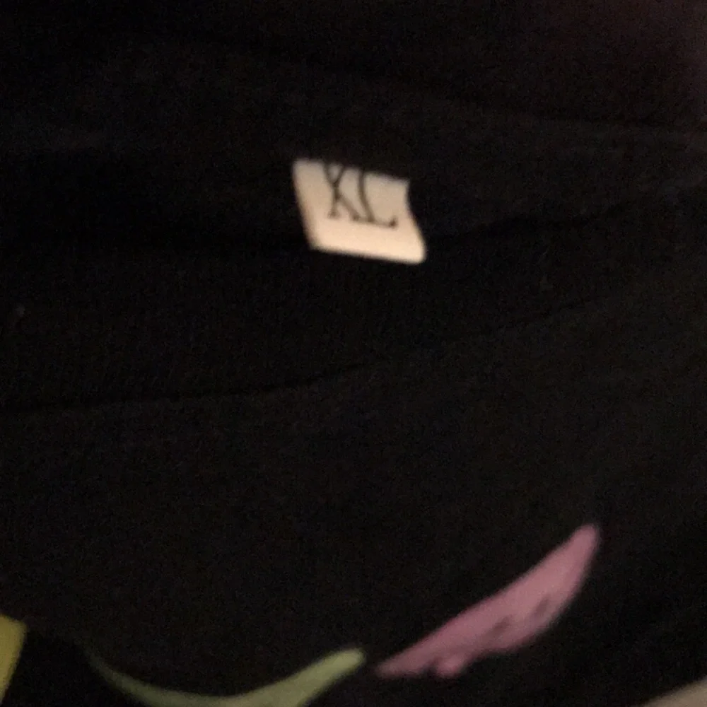 t-shirt - Picture 3 of 3